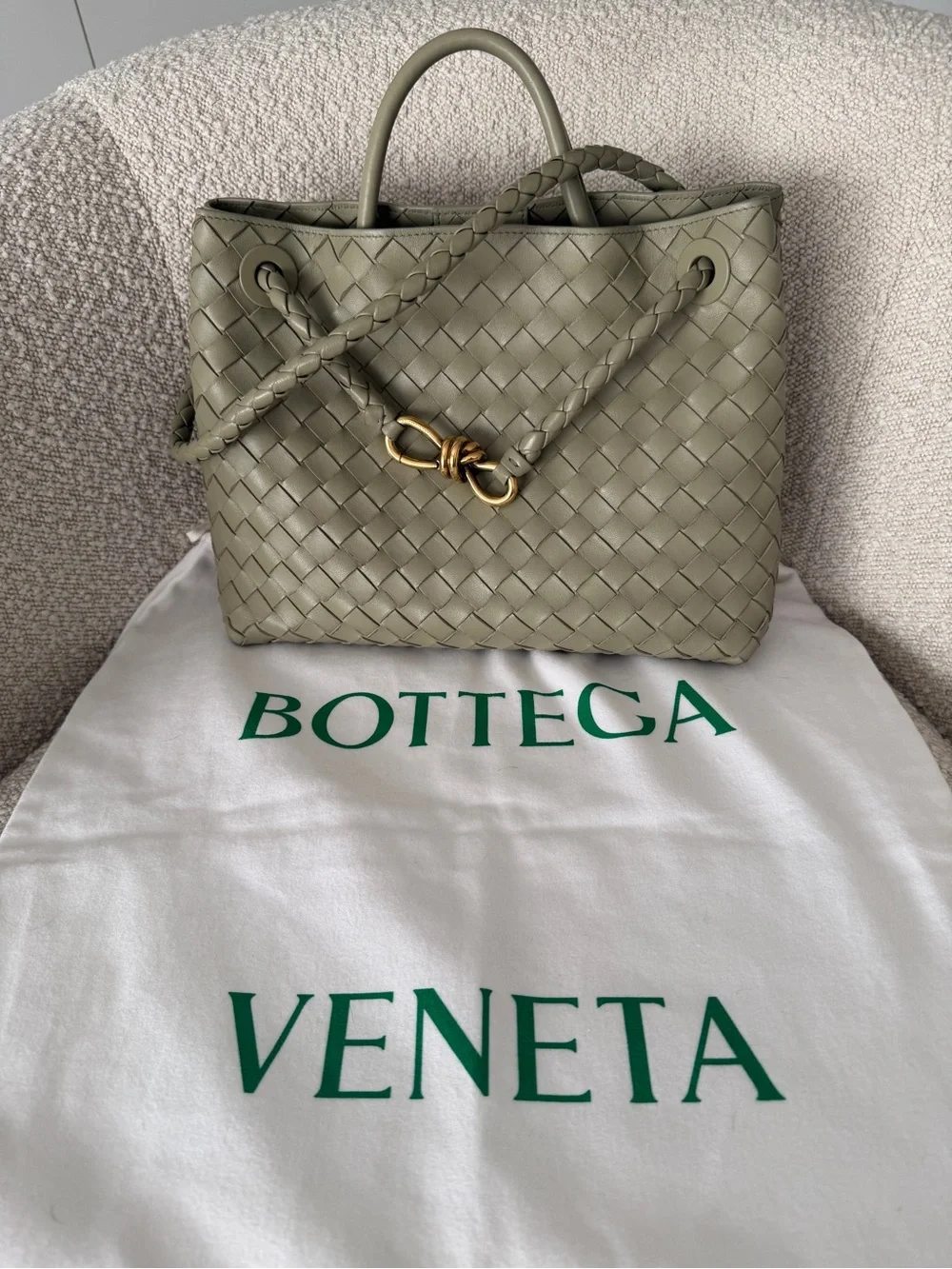 Bottega Veneta Andiamo medium travertine